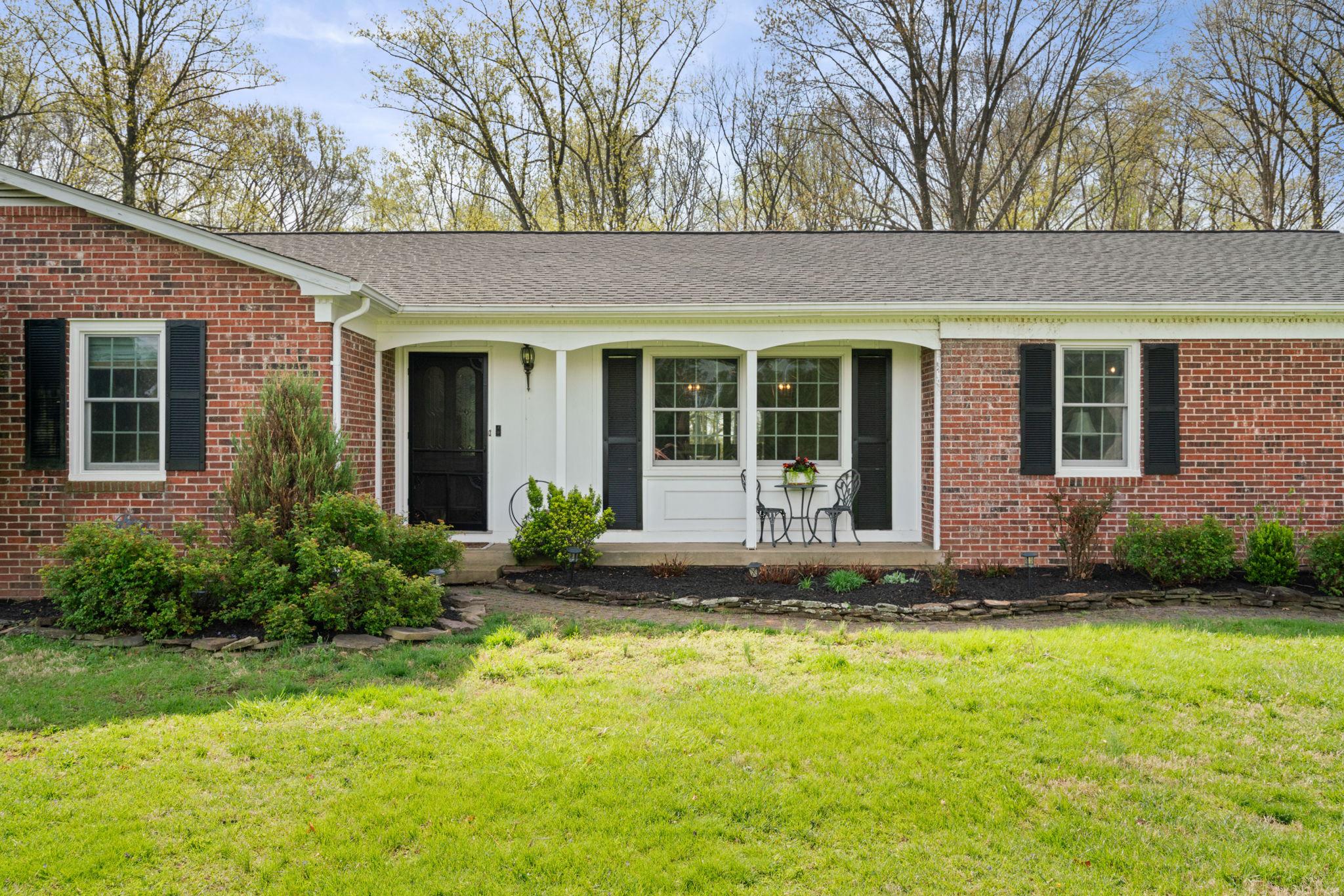 19728 Gleedsville Road Leesburg, VA 20175 - Photo 7 of 61 Covered front porch
