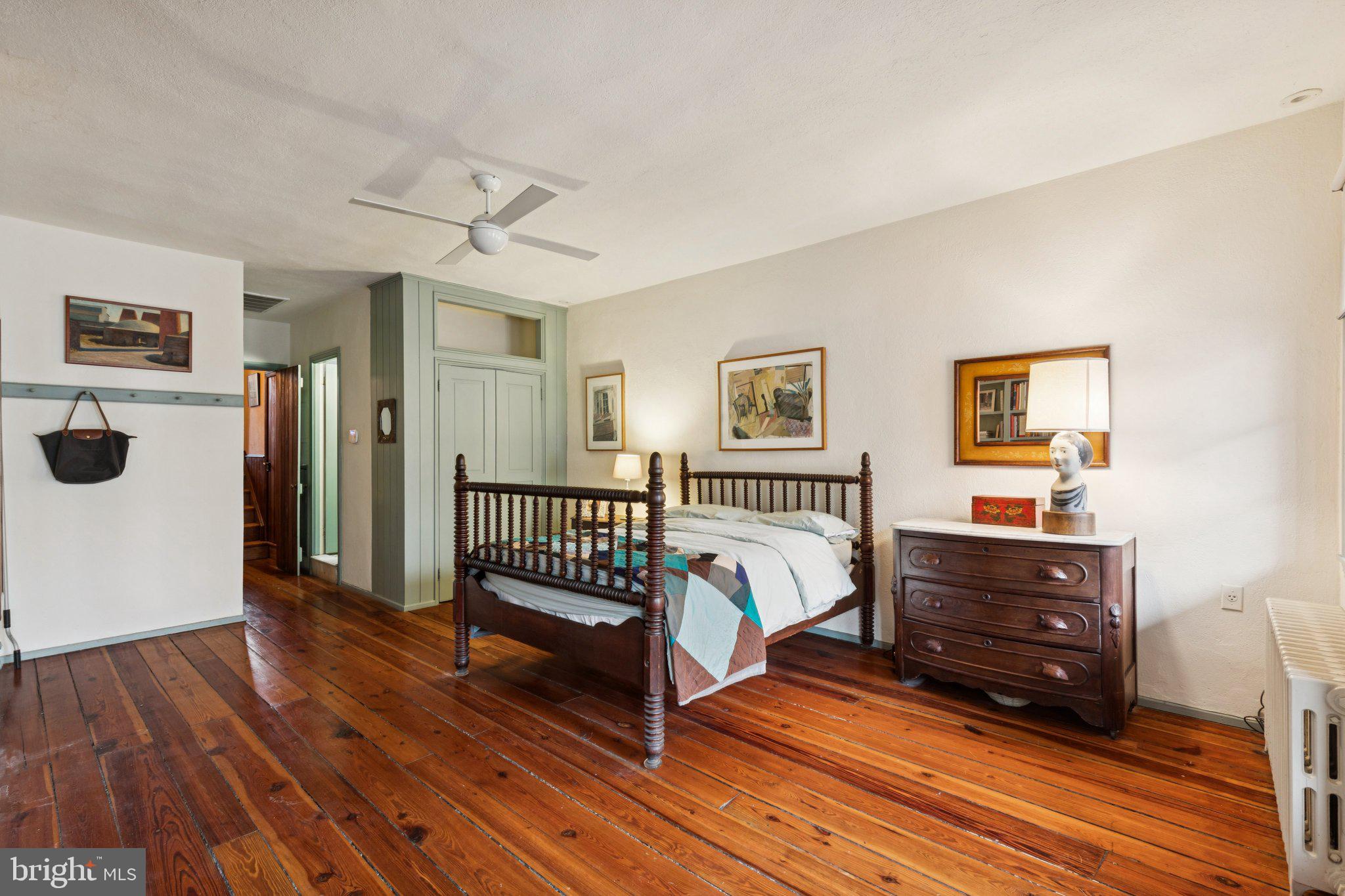 2420 Pine Street Philadelphia, PA 19103 - Photo 16 of 25