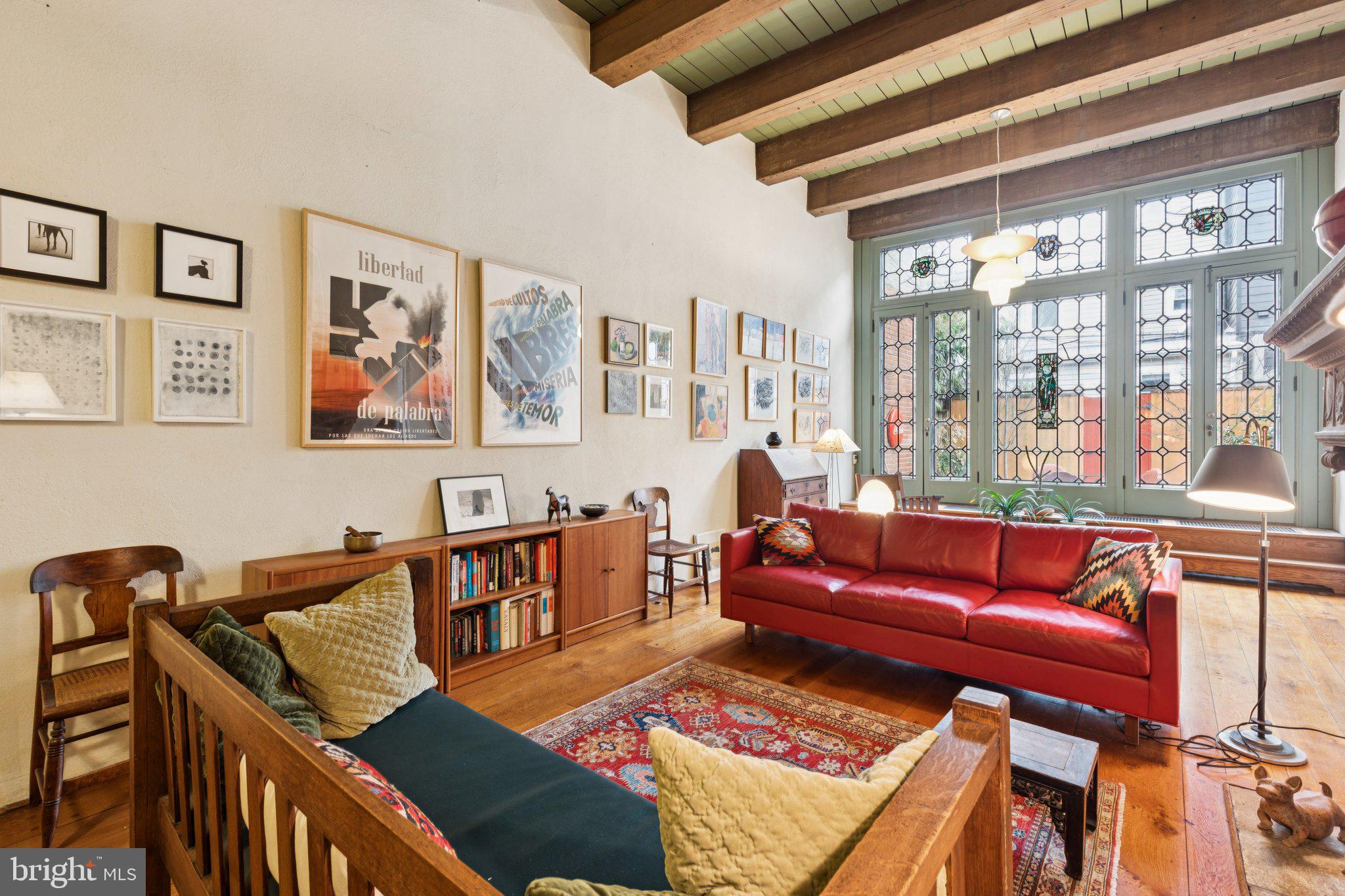 2420 Pine Street Philadelphia, PA 19103 - Photo 3 of 25