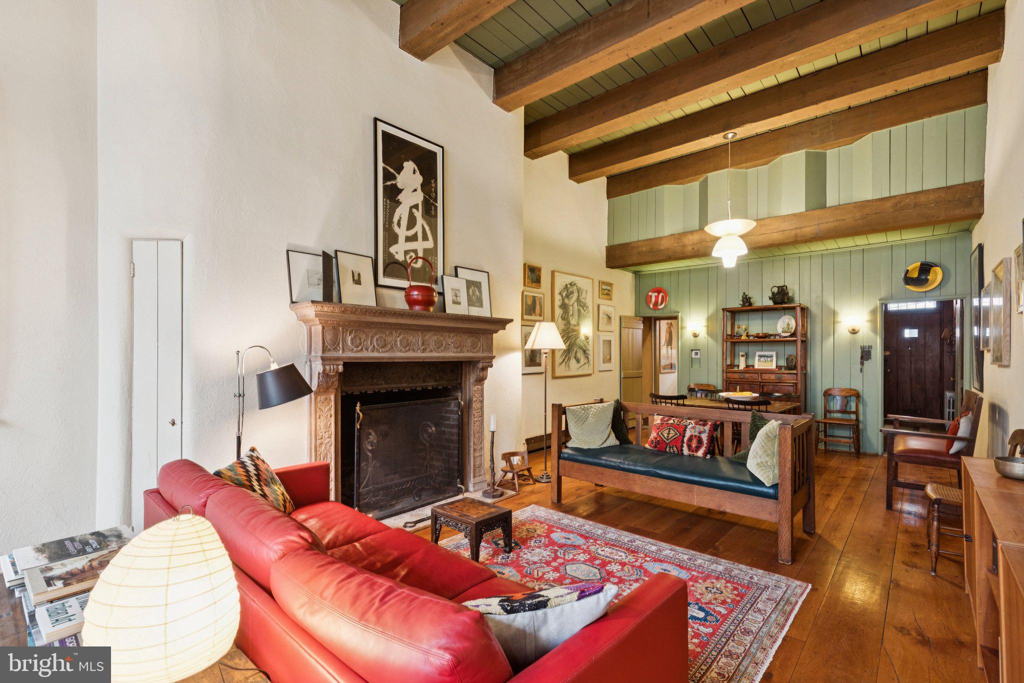 2420 Pine Street Philadelphia, PA 19103 - Photo 5 of 25