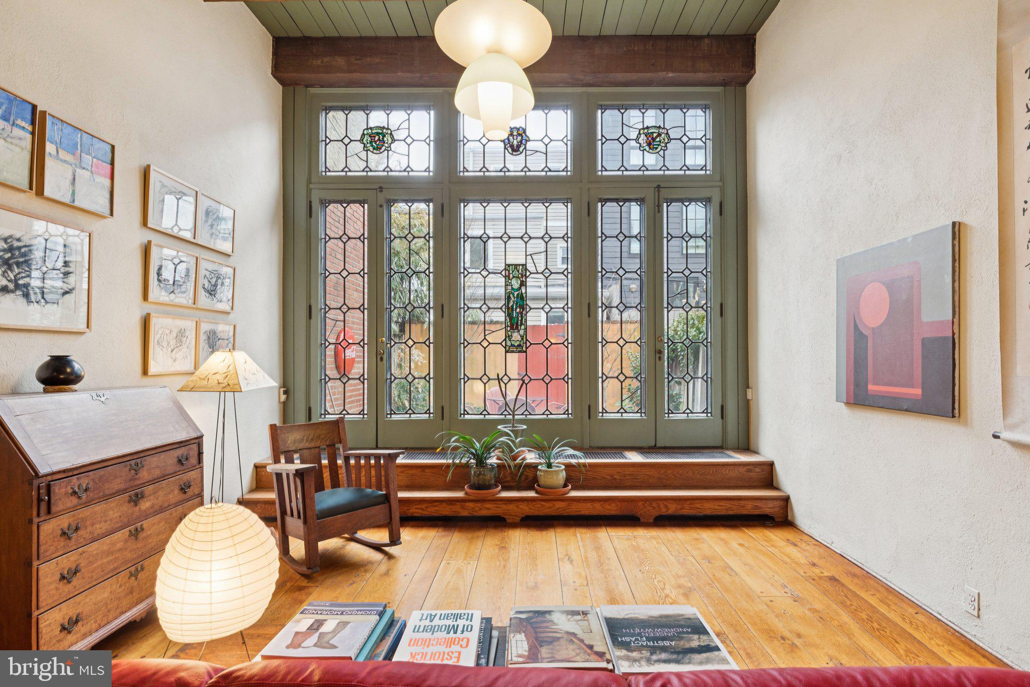 2420 Pine Street Philadelphia, PA 19103 - Photo 6 of 25