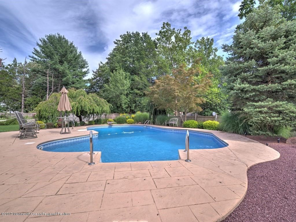 437 Union Hill Road Morganville, NJ 07751 - Photo 28 of 34 028_POOL