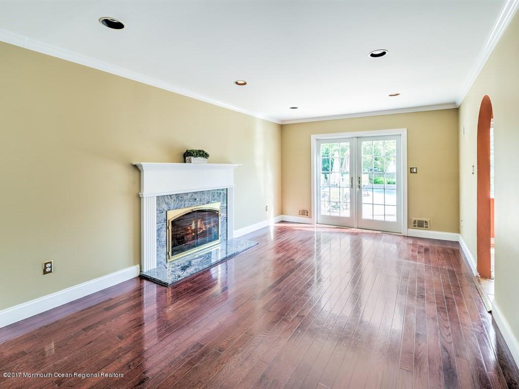 437 Union Hill Road Morganville, NJ 07751 - Photo 9 of 34 006_DEN