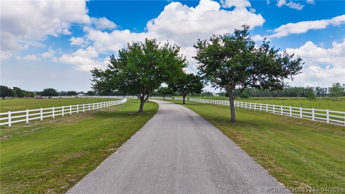 1900 Southwest Trailside Run Stuart, FL 34997 - Photo 4 of 8 Gallery Image 4