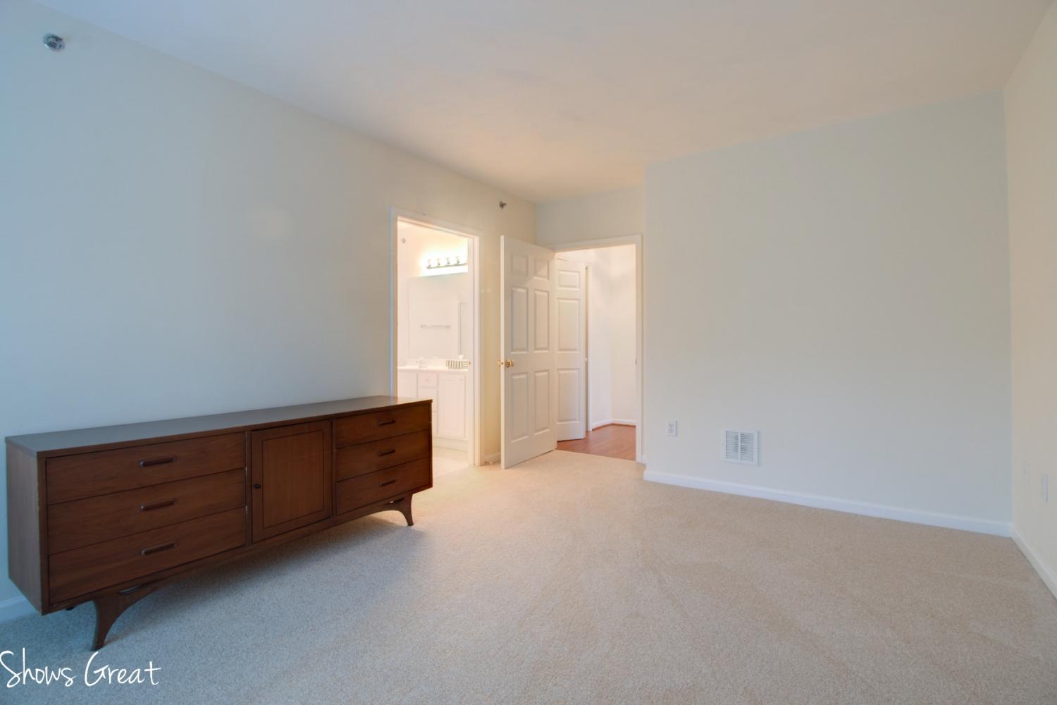 4438 Pheasant Ridge Road, Unit 207 Roanoke, VA 24014 - Photo 26 of 32 192046_565cfd065a9f08.15718986_full