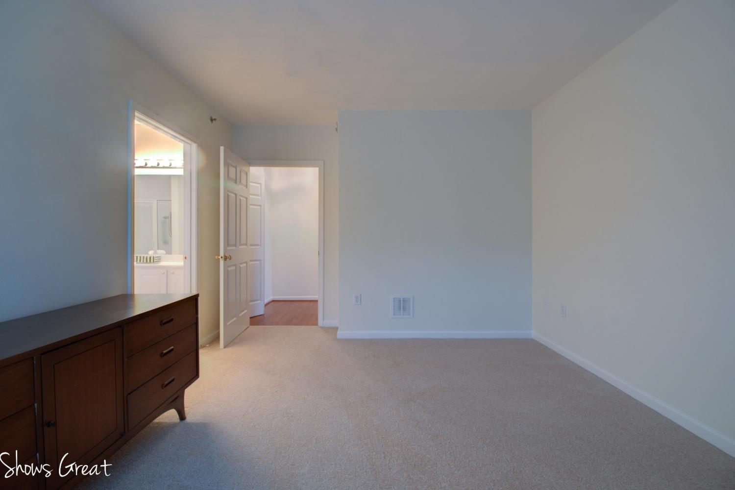 4438 Pheasant Ridge Road, Unit 207 Roanoke, VA 24014 - Photo 27 of 32 192046_565cfd075d1da7.33742960_full