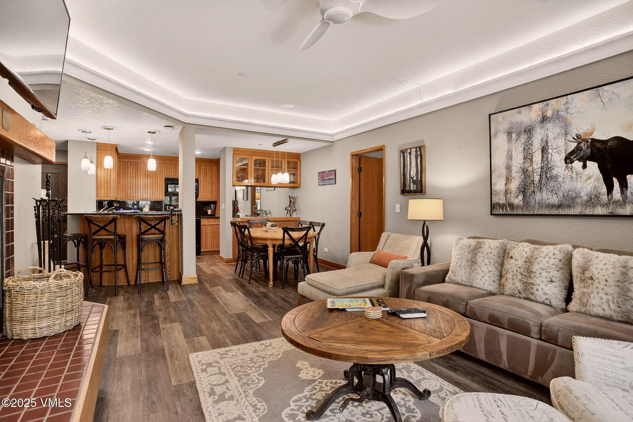 120 Offerson Road, Unit 5160 Beaver Creek, CO 81620 - Photo 20 of 30 a living room with furniture kitchen view and a table
