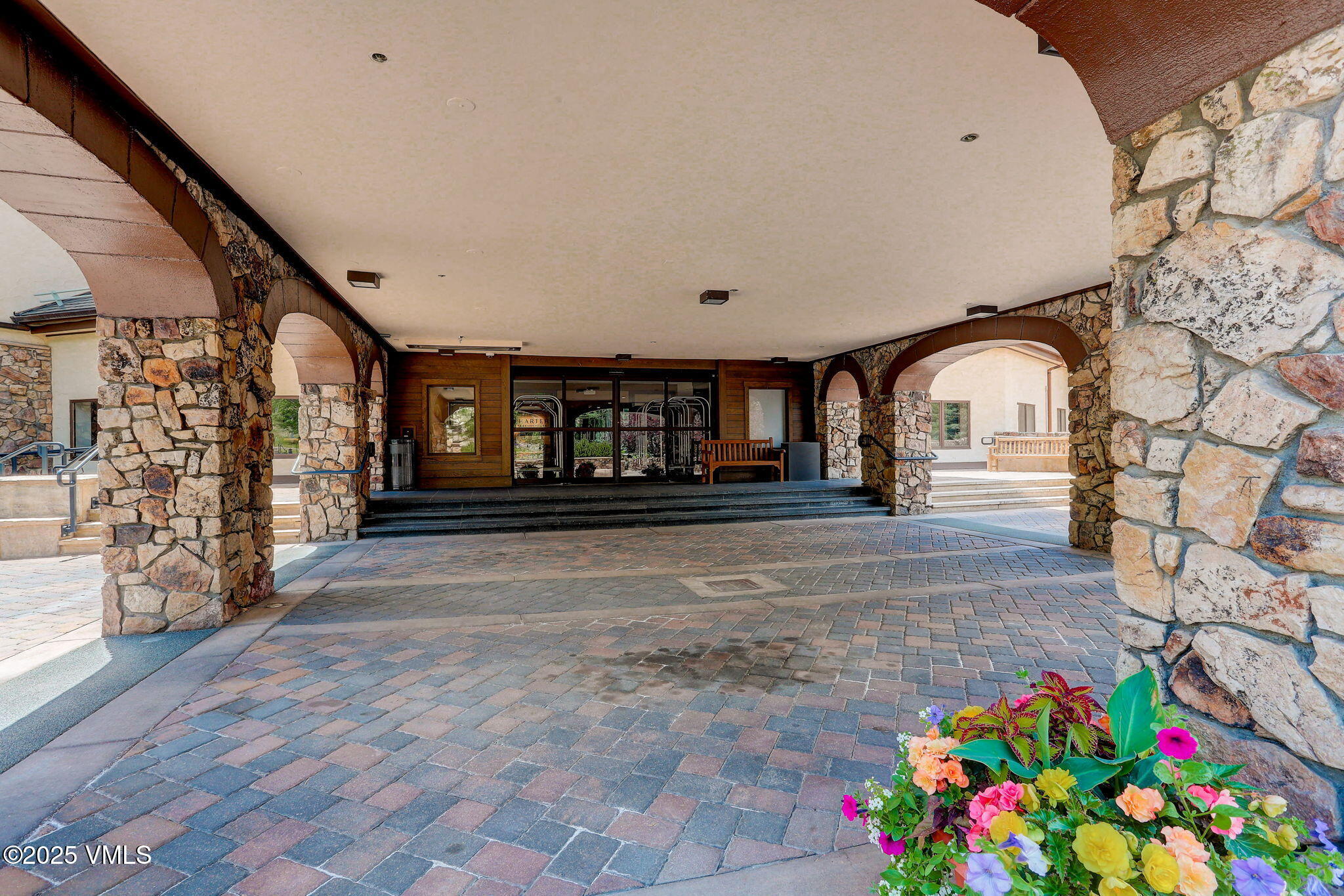 120 Offerson Road, Unit 5160 Beaver Creek, CO 81620 - Photo 25 of 30 a view of entryway with a flower pot