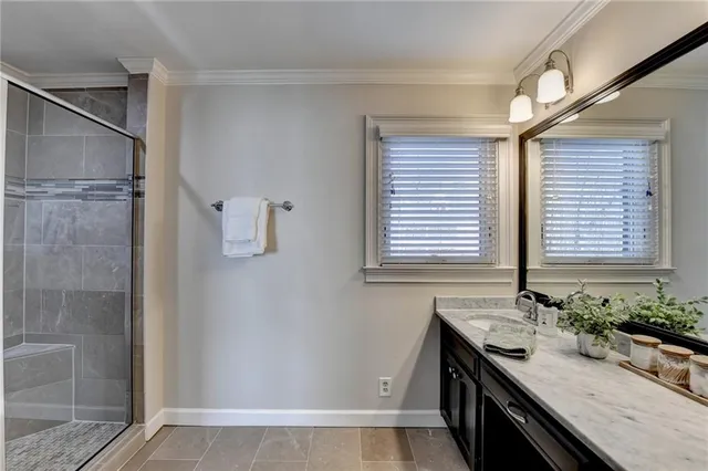 $829,000 | 350 South Satinwood Place, Roswell, GA 30076