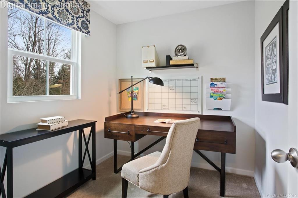 7516 Irwin Road, Unit 82 Charlotte, NC 28215 - Photo 11 of 13 Gallery Image 11