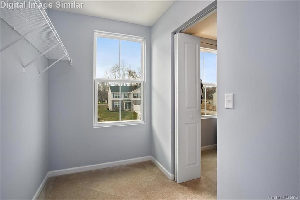 7516 Irwin Road, Unit 82 Charlotte, NC 28215 - Photo 8 of 13 Gallery Image 8