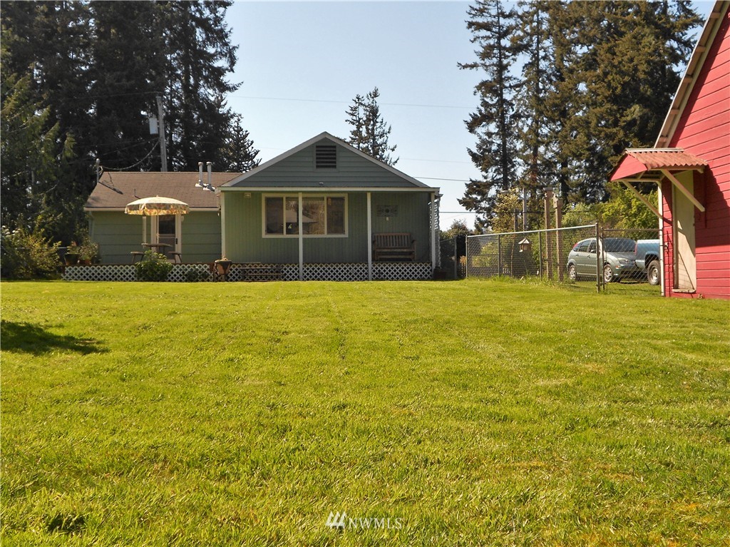 4780 Erlands Point Road Northwest Bremerton, WA 98312 - Photo 17 of 19 Gallery Image 17