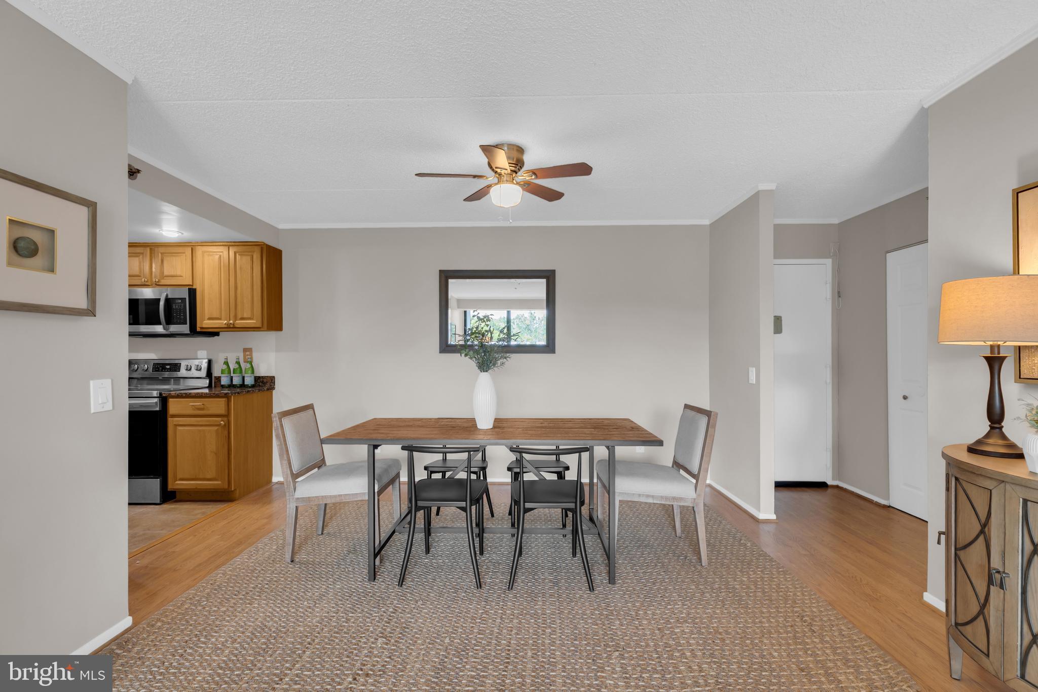 5911 Edsall Road, Unit 803 Alexandria, VA 22304 - Photo 8 of 34