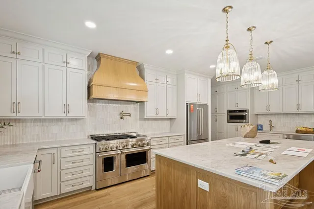 $889,000 | 9107 Pine Preserve Lane, Jay, FL 32565