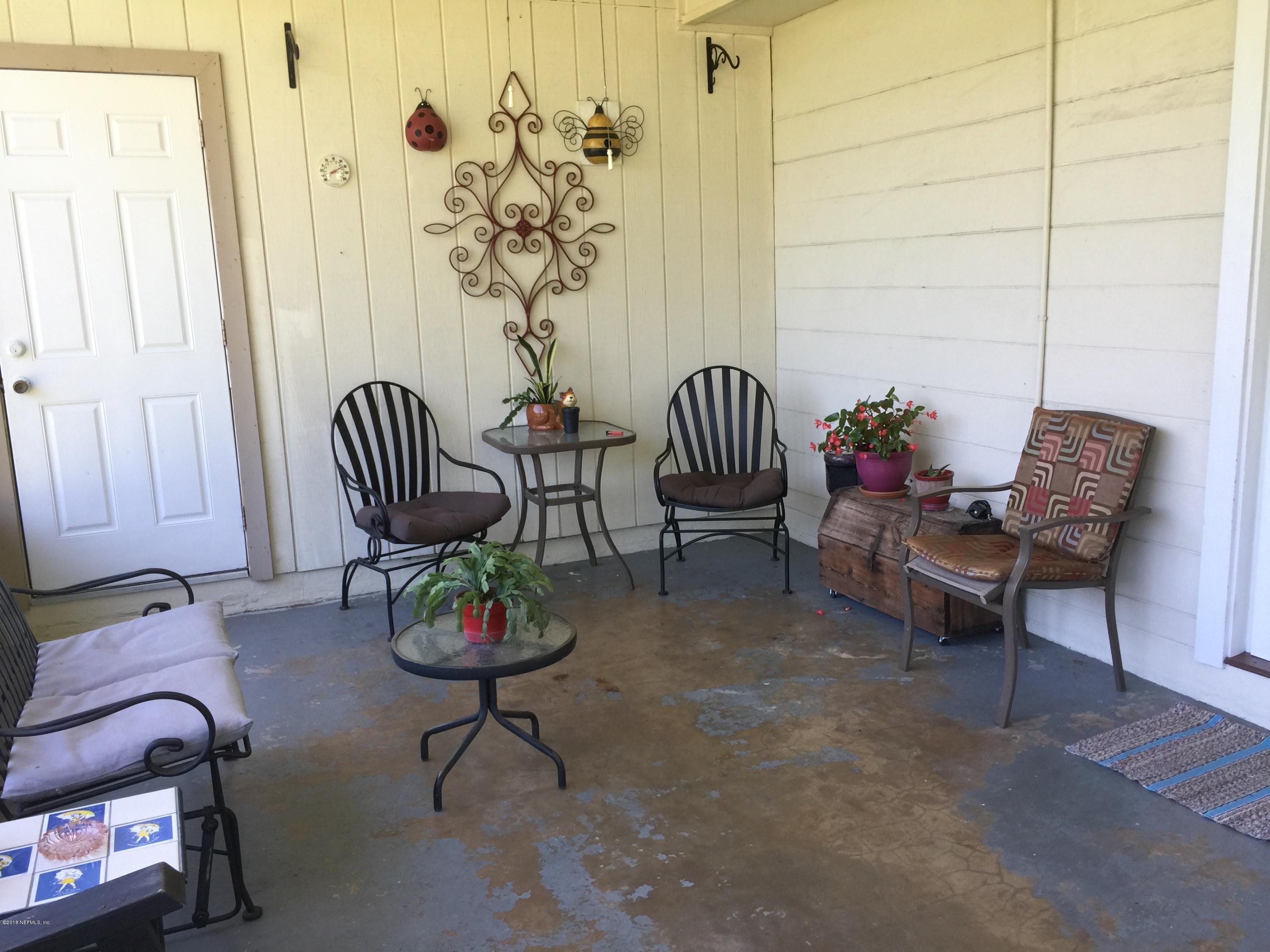7836 Lavin Road Jacksonville, FL 32221 - Photo 11 of 41 Screened Patio 3