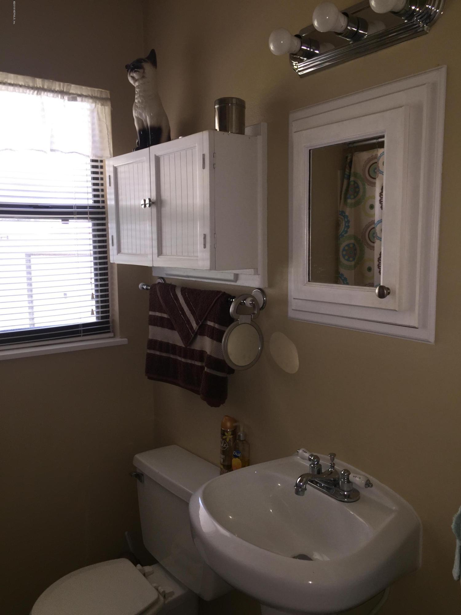 7836 Lavin Road Jacksonville, FL 32221 - Photo 28 of 41 Bathroom #1 other view