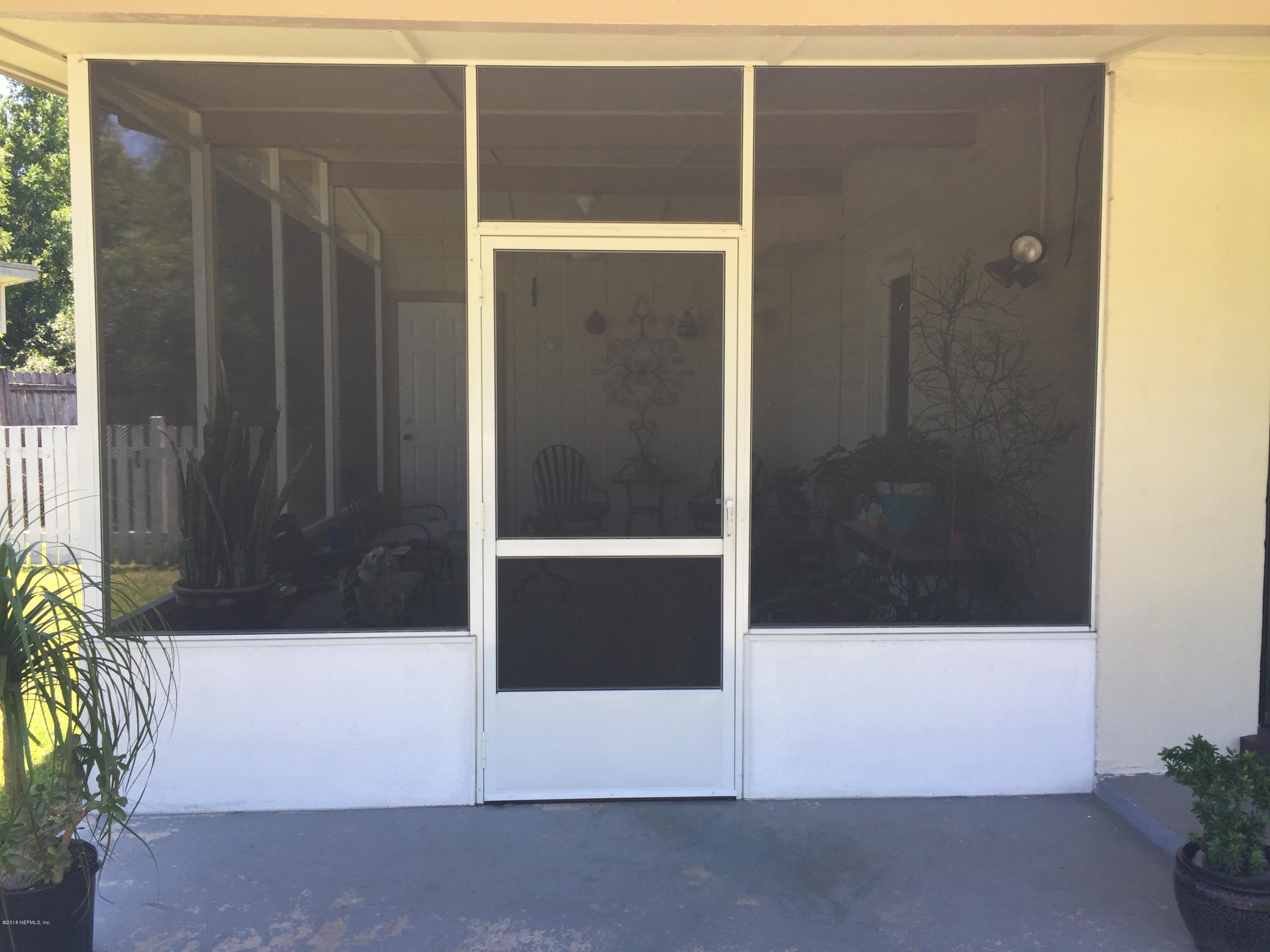 7836 Lavin Road Jacksonville, FL 32221 - Photo 8 of 41 Front Patio view 1