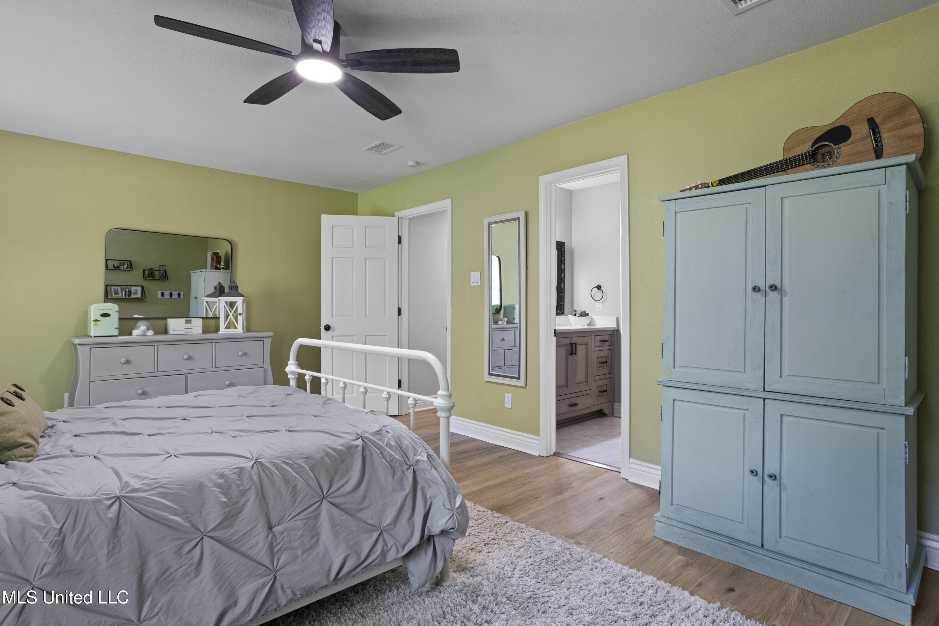 4420 Radio Road Ocean Springs, MS 39564 - Photo 31 of 62 032