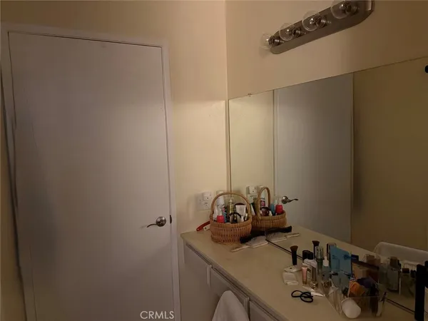 $2,400 | 12629 Ralston Avenue, Unit 110, Sylmar, CA 91342