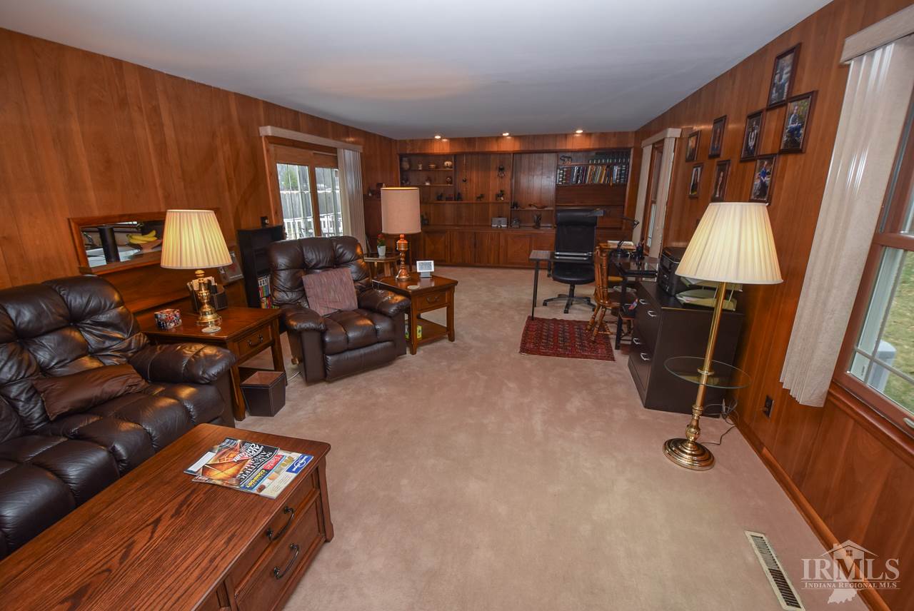 400 North Alden Road Muncie, IN 47304 - Photo 7 of 36