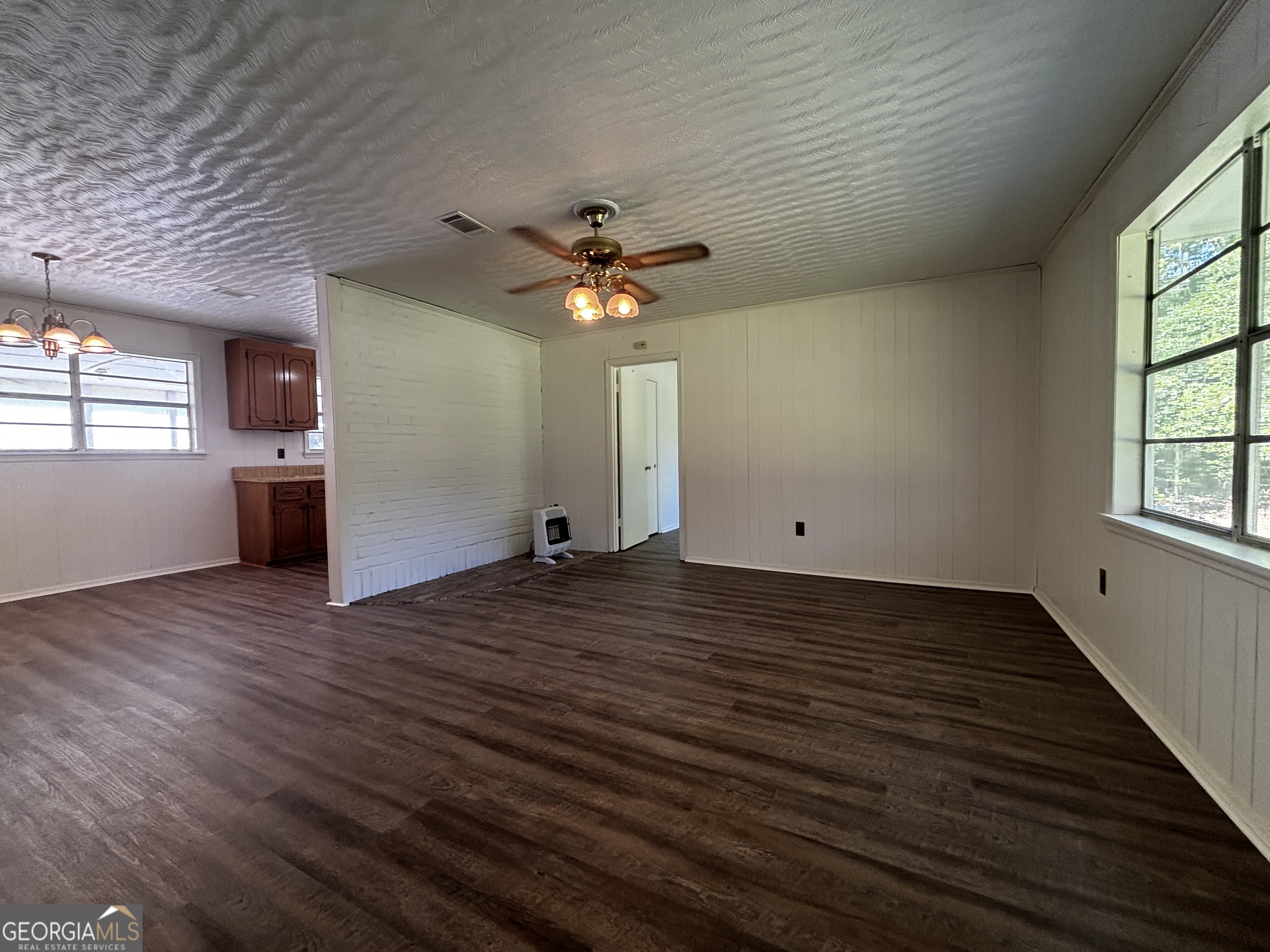 5494 Huff's Bridge Road Dearing, GA 30808 - Photo 13 of 34 Gallery Image 13