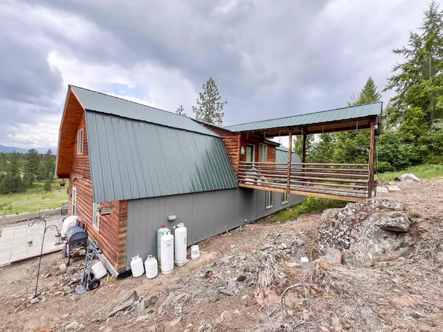 $650,000 | 2010 Clemons Road, Rice, WA 99167