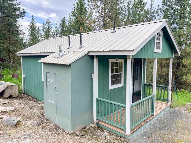 $650,000 | 2010 Clemons Road, Rice, WA 99167