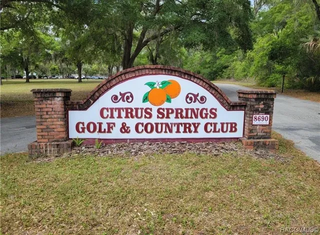 $24,700 | 702 East Sequoia Place, Citrus Springs, FL 34434