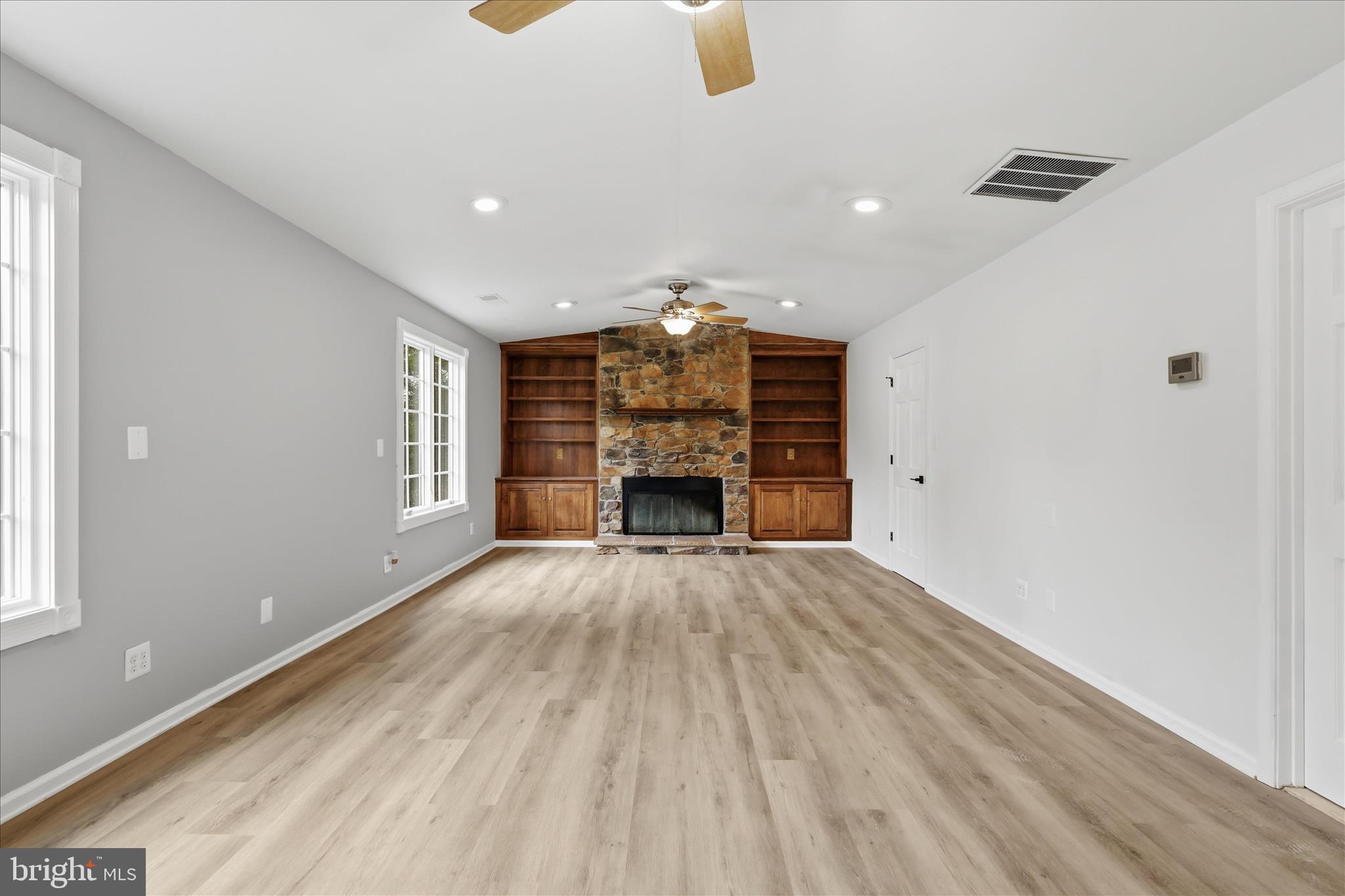 12821 Pinecrest Road Herndon, VA 20171 - Photo 7 of 42