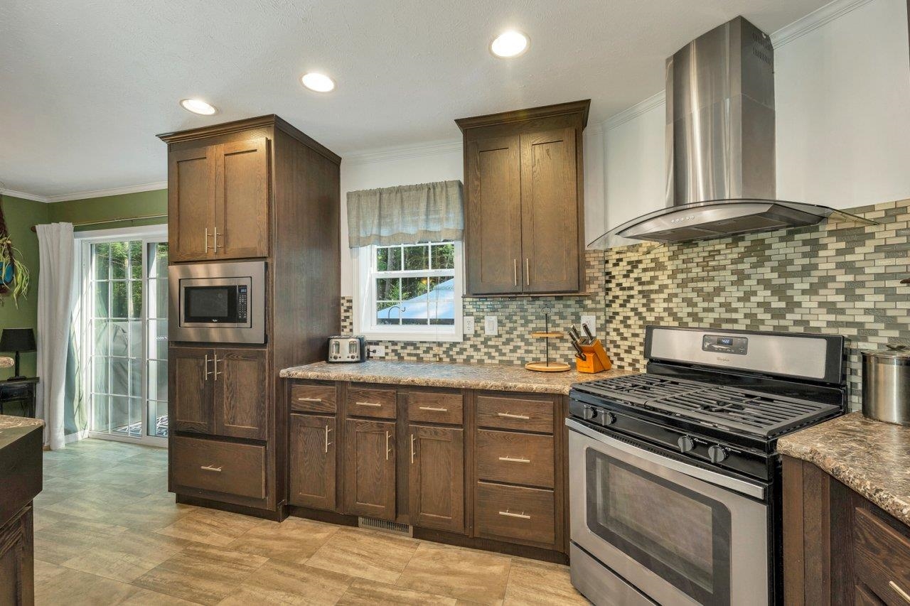 954 Ten Rod Road Farmington, NH 03835 - Photo 22 of 32