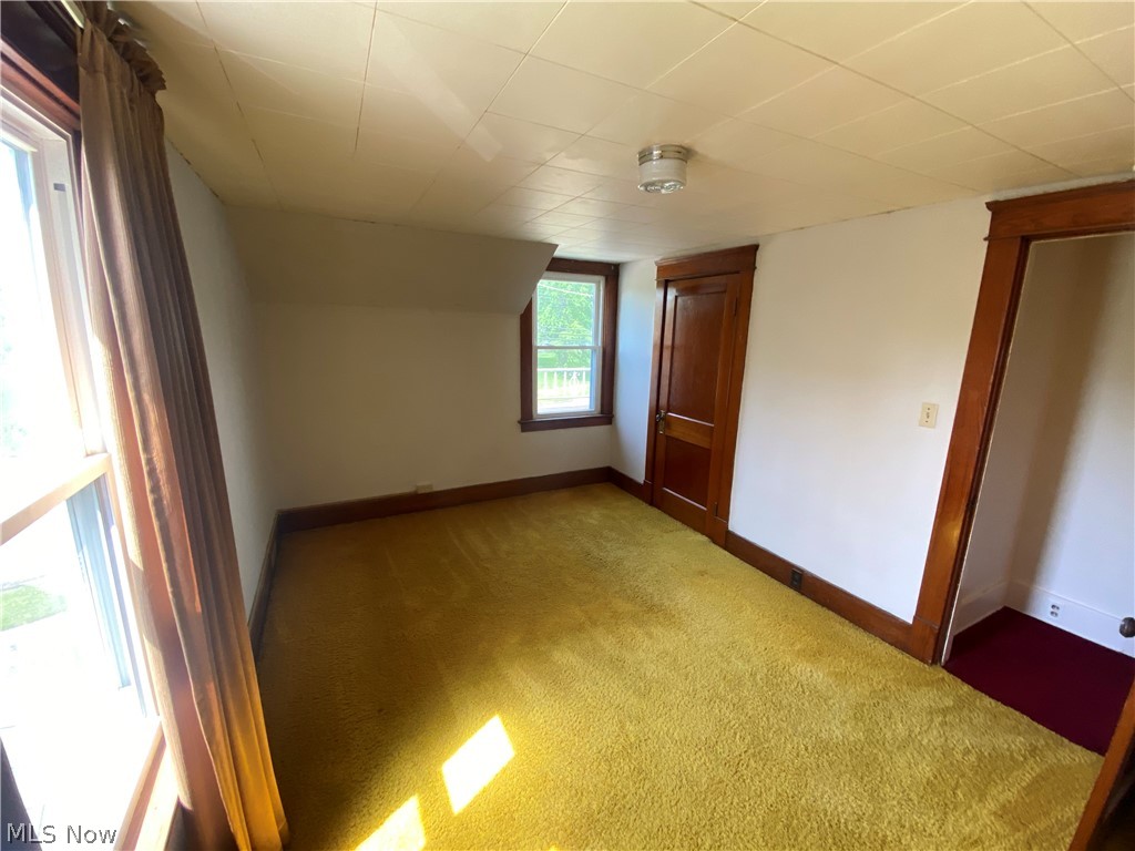 875 Palmyra Road Southwest Warren, OH 44485 - Photo 10 of 15