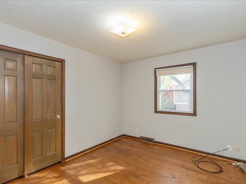 8830 Shagbark Road Indianapolis, IN 46260 - Photo 17 of 23 Gallery Image 17