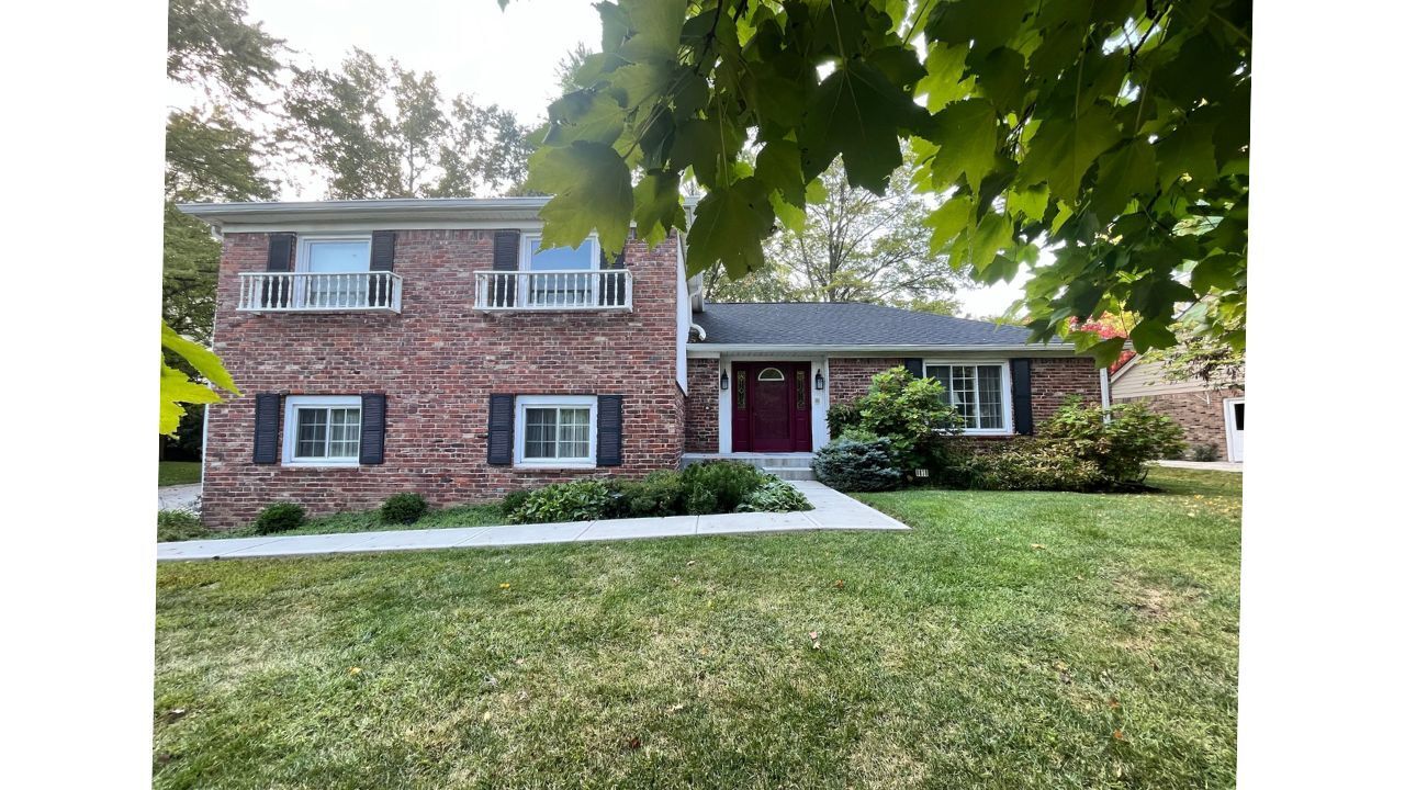 8830 Shagbark Road Indianapolis, IN 46260 - Photo 23 of 23 Gallery Image 23