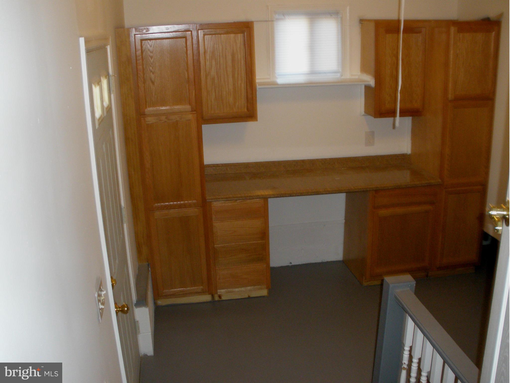 4120 Eder Road Baltimore, MD 21222 - Photo 11 of 17 Interior (General)