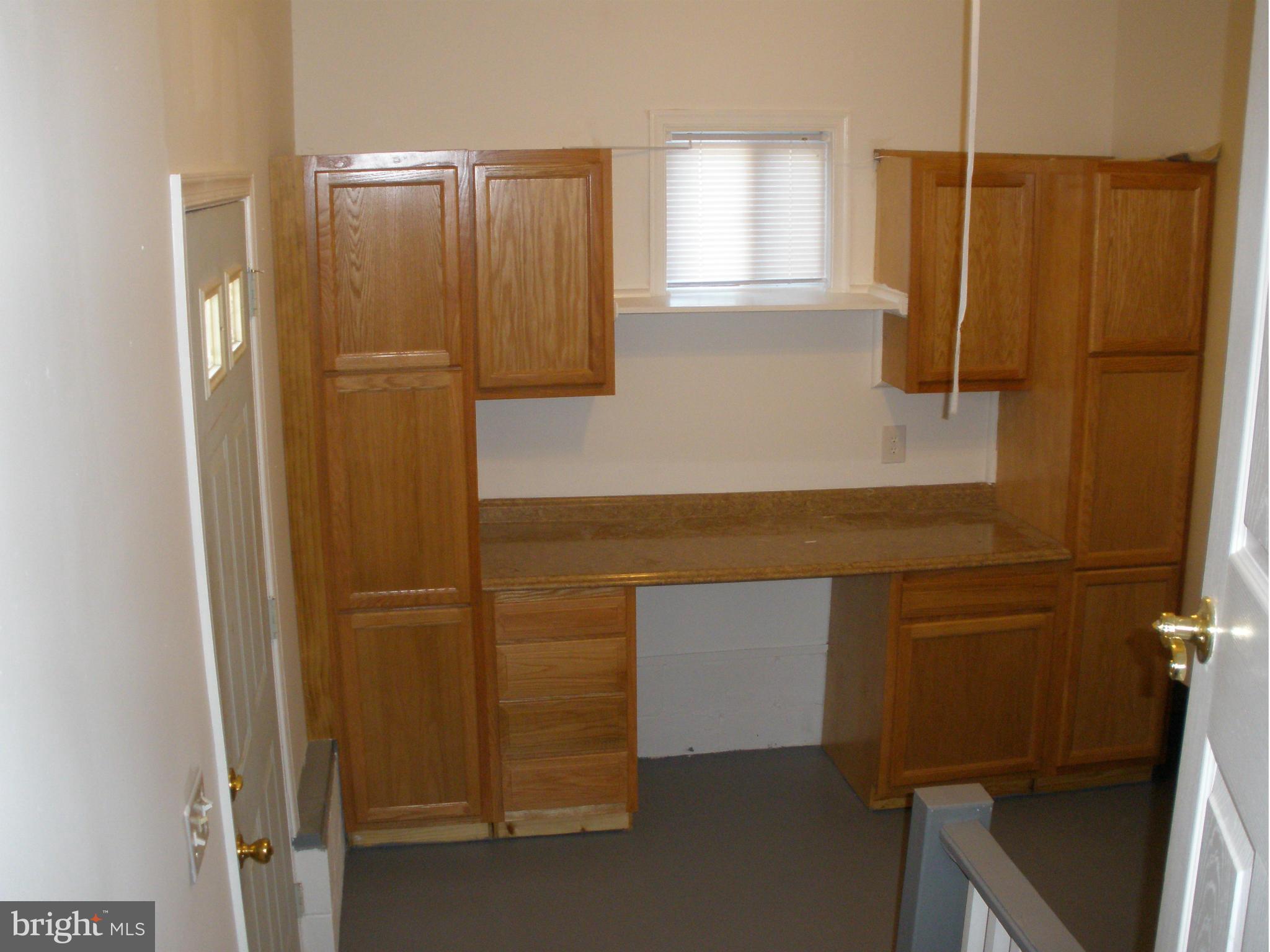 4120 Eder Road Baltimore, MD 21222 - Photo 12 of 17 Interior (General)