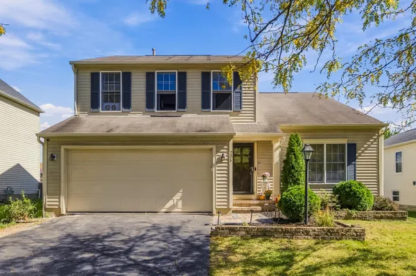 $399,900 | 204 Knight Dream Street, Delaware, OH 43015