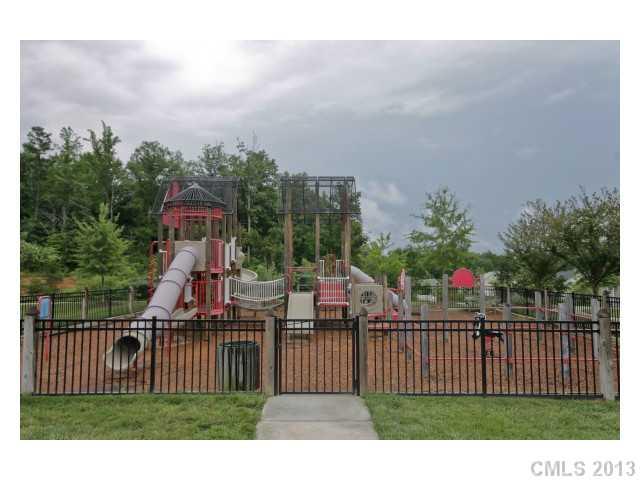 3342 Streamside Drive Davidson, NC 28036 - Photo 15 of 16
