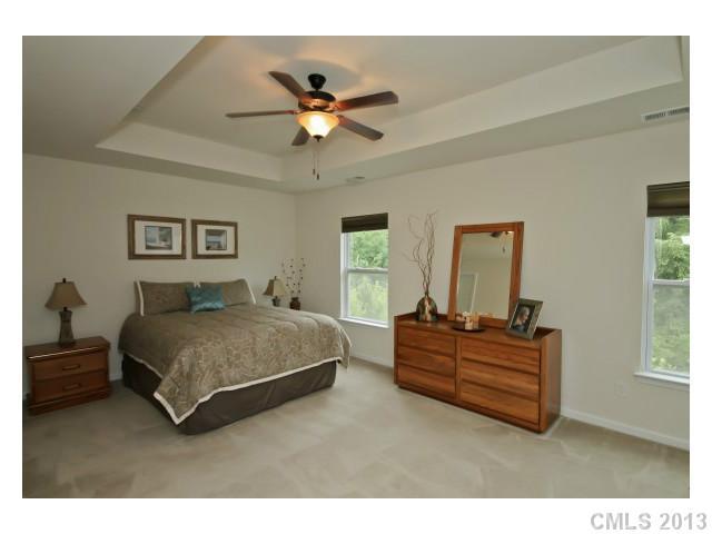 3342 Streamside Drive Davidson, NC 28036 - Photo 10 of 16 a living room with furniture