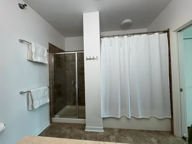 $4,650 | 757 North Orleans Street, Unit 1206, Chicago, IL 60654