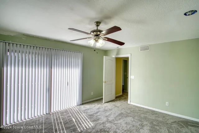 $1,600 | 2014 Vista Oaks Circle Northeast, Palm Bay, FL 32905