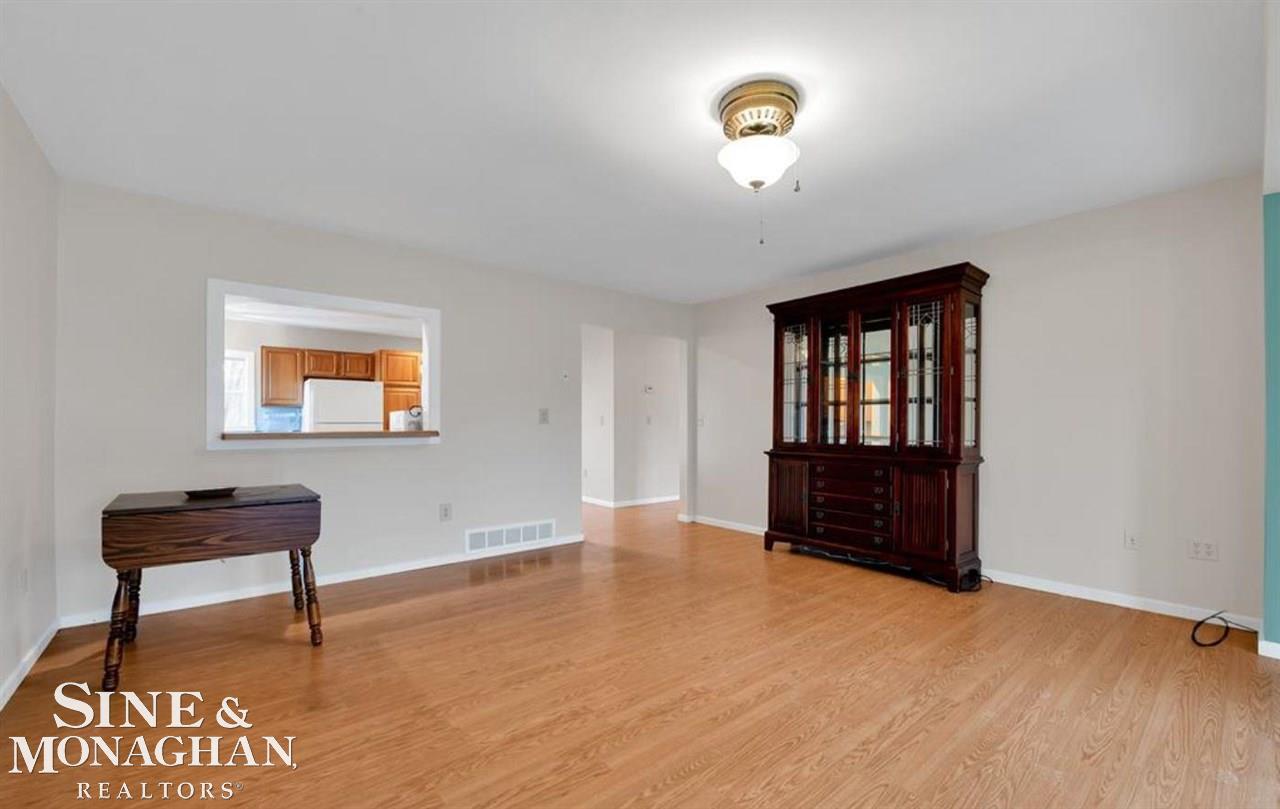 7330 Big Hand Road St. Clair, MI 48079 - Photo 12 of 31 50061832-11.JPG