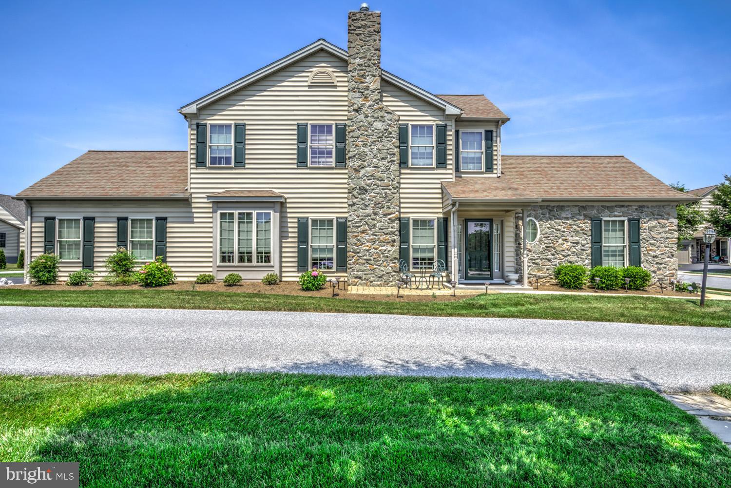 439 Laurel Rdg Path Cochranville, PA 19330 - Photo 1 of 43 Gallery Image 1