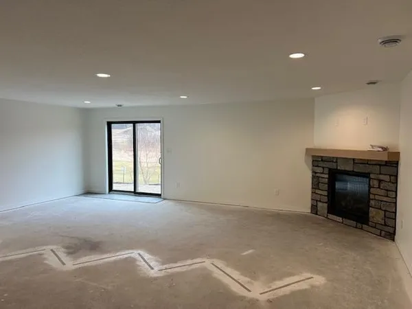 $665,000 | 1693 Hadley Creek Drive Northeast, Rochester, MN 55906