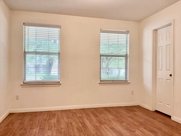 $1,850 | 7833 Squirrel Hollow Drive, Georgetown, TX 78628