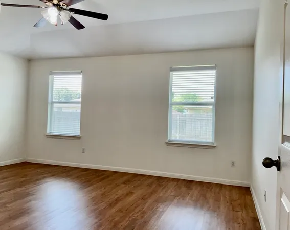 $1,850 | 7833 Squirrel Hollow Drive, Georgetown, TX 78628