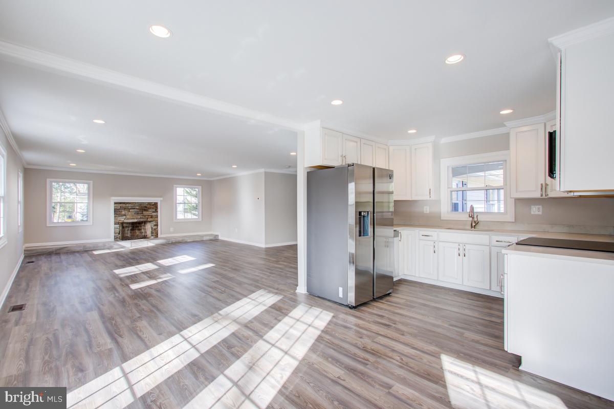 9203 Pleasant Court Laurel, MD 20708 - Photo 14 of 33 Gallery Image 14
