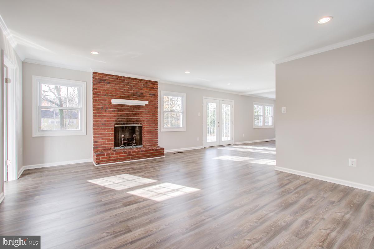 9203 Pleasant Court Laurel, MD 20708 - Photo 18 of 33 Gallery Image 18