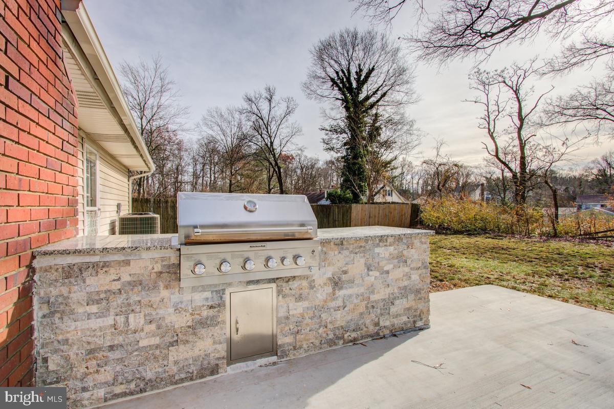 9203 Pleasant Court Laurel, MD 20708 - Photo 29 of 33 Gallery Image 29
