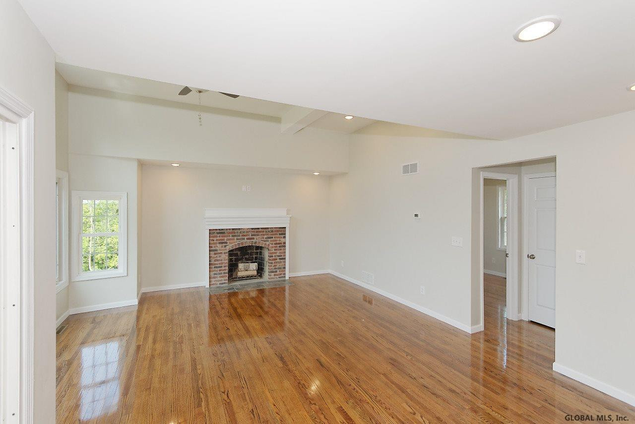 253 Turner Road Troy, NY 12182 - Photo 15 of 43 Photo 15