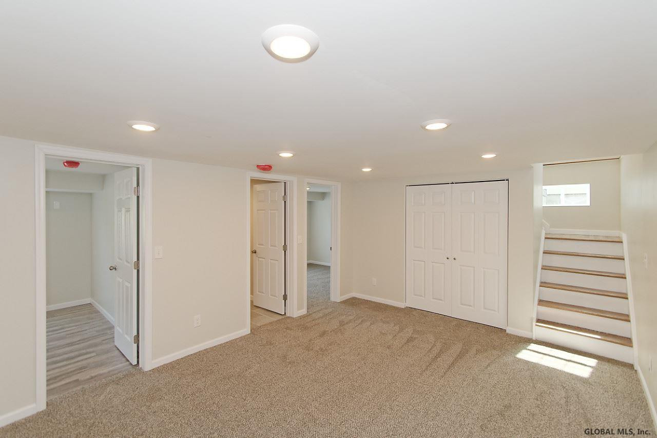 253 Turner Road Troy, NY 12182 - Photo 20 of 43 Photo 20